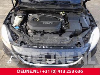 Volvo V-40 V40 (MV), Hatchback 5-drs, 2012 / 2019 1.6 T3 GTDi 16V picture 11