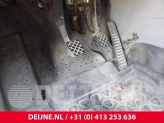 Volkswagen Caddy Caddy III (2KA,2KH,2CA,2CH), Van, 2004 / 2015 2.0 SDI picture 22