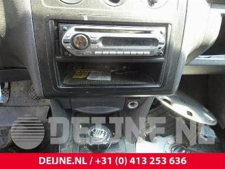 Volkswagen Caddy Caddy III (2KA,2KH,2CA,2CH), Van, 2004 / 2015 2.0 SDI picture 32