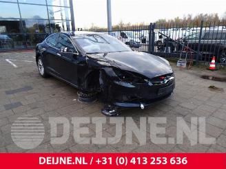 Schadeauto Tesla Model S Model S, Liftback, 2012 75D 2018/12