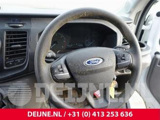 Ford Transit Transit, Van, 2013 2.0 TDCi 16V Eco Blue 130 RWD picture 30