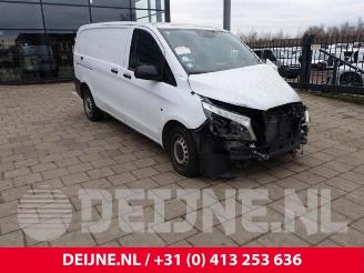 damaged passenger cars Mercedes Vito Vito (447.6), Van, 2014 1.7 110 CDI 16V 2021/12