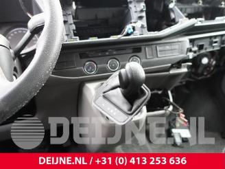 Volkswagen Transporter Transporter T6, Van, 2015 2.0 TDI 199 picture 18
