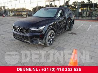 Volvo XC40 XC40 (XZ), SUV, 2017 2.0 T4 Geartronic 16V picture 3
