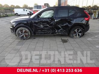 Volvo XC40 XC40 (XZ), SUV, 2017 2.0 T4 Geartronic 16V picture 4