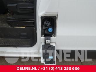 Opel Vivaro Vivaro, Van, 2014 / 2019 1.6 CDTi BiTurbo 125 picture 17