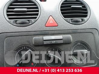 Volkswagen Caddy Caddy III (2KA,2KH,2CA,2CH), Van, 2004 / 2015 2.0 SDI picture 32