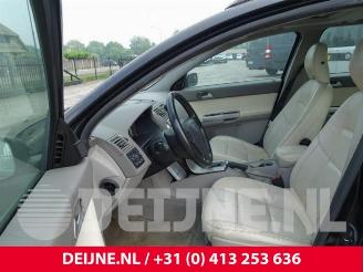 Volvo V-50 V50 (MW), Combi, 2003 / 2012 2.5 T5 20V AWD picture 21