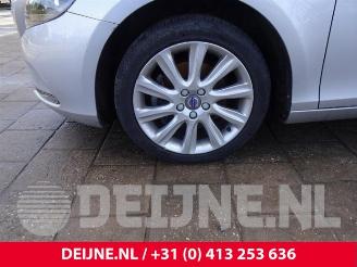 Volvo V-40 V40 (MV), Hatchback 5-drs, 2012 / 2019 2.0 T3 16V picture 11