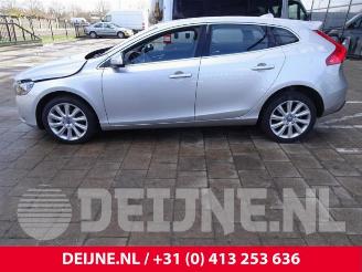 Volvo V-40 V40 (MV), Hatchback 5-drs, 2012 / 2019 2.0 T3 16V picture 4