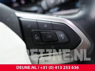 Volkswagen Multivan Multivan T7, MPV, 2021 1.4 eHybrid 16V picture 28