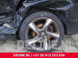 Volvo V-60 V60 I (FW/GW), Combi, 2010 / 2018 2.4 D6 20V AWD Twin Engine Plug-in Hybrid picture 22