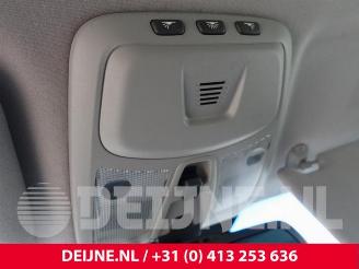Volvo S-60 S60 I (RS/HV), Sedan, 2000 / 2010 2.4 20V 140 picture 25