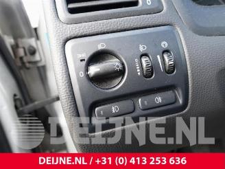 Volvo S-60 S60 I (RS/HV), Sedan, 2000 / 2010 2.4 20V 140 picture 18