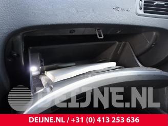 Volvo S-60 S60 I (RS/HV), Sedan, 2000 / 2010 2.4 20V 140 picture 28