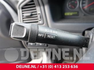 Volvo S-60 S60 I (RS/HV), Sedan, 2000 / 2010 2.4 20V 140 picture 19