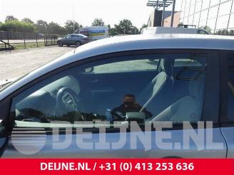 Volvo C-30 C30 (EK/MK), Hatchback 3-drs, 2006 / 2012 1.6 D 16V picture 16