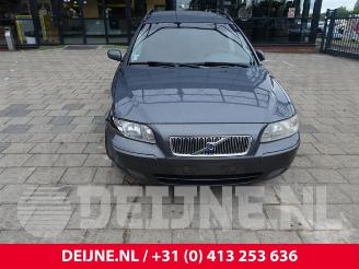 Volvo V-70 V70 (SW), Combi, 1999 / 2008 2.4 D5 20V picture 2