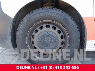 Peugeot Expert Expert (V1/VA/VB/VE/VF/VT/VY), Van, 2016 1.6 Blue HDi 115 picture 10
