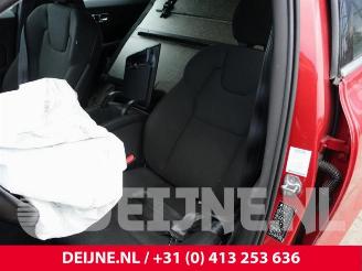 Volvo V-60 V60 II (ZW), Combi, 2018 2.0 B4 16V Mild Hybrid picture 15