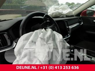 Volvo V-60 V60 II (ZW), Combi, 2018 2.0 B4 16V Mild Hybrid picture 17