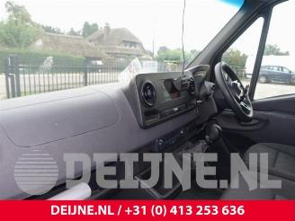 Mercedes Sprinter  picture 20