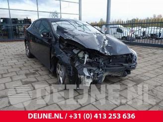 krockskadad bil auto Volvo V-40 V40 (MV), Hatchback 5-drs, 2012 / 2019 2.0 D2 16V 2018/3