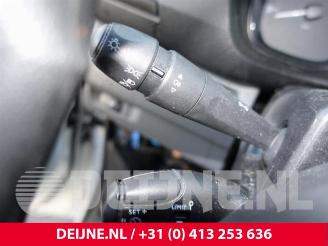 Toyota ProAce ProAce Verso, Bus, 2016 1.5 D-4D 120 picture 23