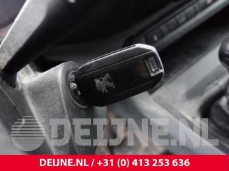 Peugeot Expert Expert (VA/VB/VE/VF/VY), Van, 2016 1.5 BlueHDi 100 picture 21