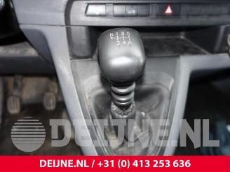Peugeot Expert Expert (VA/VB/VE/VF/VY), Van, 2016 1.5 BlueHDi 100 picture 25