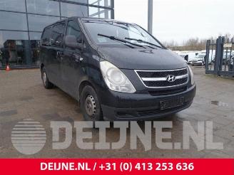demontáž osobní automobily Hyundai H-300 H-300, Van, 2008 2.5 CRDi 2009/8