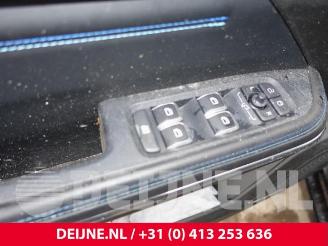 Lynk & Co 01 01, SUV, 2018 1.5 PHEV picture 18