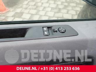 Peugeot Expert Expert (V1/VA/VB/VE/VF/VT/VY), Van, 2016 2.0 Blue HDi 180 16V picture 22