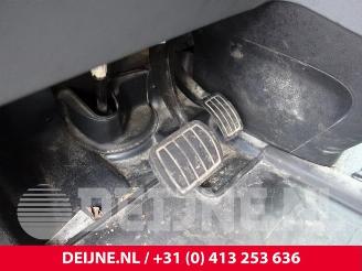 Peugeot Expert Expert (V1/VA/VB/VE/VF/VT/VY), Van, 2016 2.0 Blue HDi 180 16V picture 21
