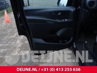 Mercedes Vito Vito Tourer (447.7), Bus, 2014 2.2 114 CDI 16V picture 16