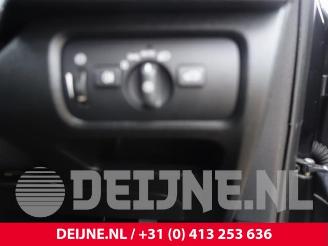 Volvo V-40 V40 (MV), Hatchback 5-drs, 2012 / 2019 1.6 D2 picture 29