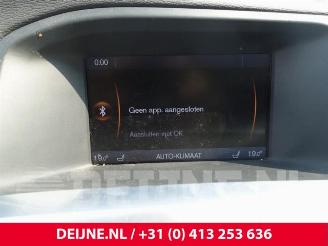 Volvo V-60 V60 I (FW/GW), Combi, 2010 / 2018 2.0 D3 20V picture 28