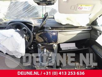 Lynk & Co 01 01, SUV, 2018 1.5 PHEV picture 30