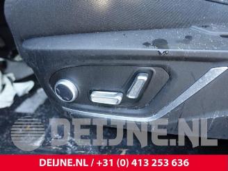 Lynk & Co 01 01, SUV, 2018 1.5 PHEV picture 16