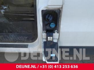 Renault Trafic Trafic (1FL/2FL/3FL/4FL), Van, 2014 2.0 dCi 16V 120 picture 16
