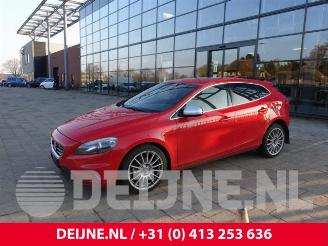 Volvo V-40 V40 (MV), Hatchback 5-drs, 2012 / 2019 1.6 D2 picture 3