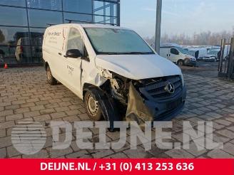 Uttjänta bilar auto Mercedes Vito Vito (447.6), Van, 2014 1.6 111 CDI 16V 2017/4