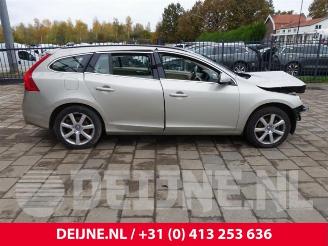 Volvo V-60 V60 I (FW/GW), Combi, 2010 / 2018 2.0 D4 16V picture 8