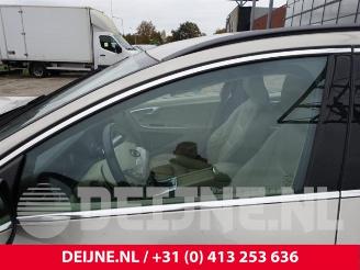 Volvo V-60 V60 I (FW/GW), Combi, 2010 / 2018 2.0 D4 16V picture 15