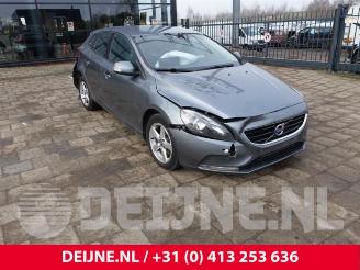 Démontage voiture Volvo V-40 V40 (MV), Hatchback 5-drs, 2012 / 2019 1.6 D2 2015/6