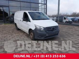 Uttjänta bilar auto Mercedes Vito Vito (447.6), Van, 2014 1.6 111 CDI 16V 2015/4