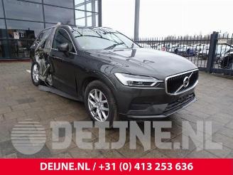 Damaged car Volvo Xc-60 XC60 II (UZ), SUV, 2017 2.0 T5 16V AWD 2018/12