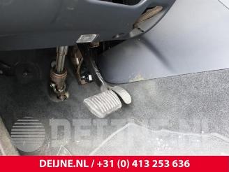 Volvo V-60 V60 I (FW/GW), Combi, 2010 / 2018 2.0 D3 16V picture 17