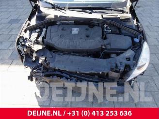 Volvo V-60 V60 I (FW/GW), Combi, 2010 / 2018 2.0 D3 20V picture 9