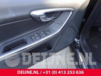Volvo V-60 V60 I (FW/GW), Combi, 2010 / 2018 2.0 D3 20V picture 19